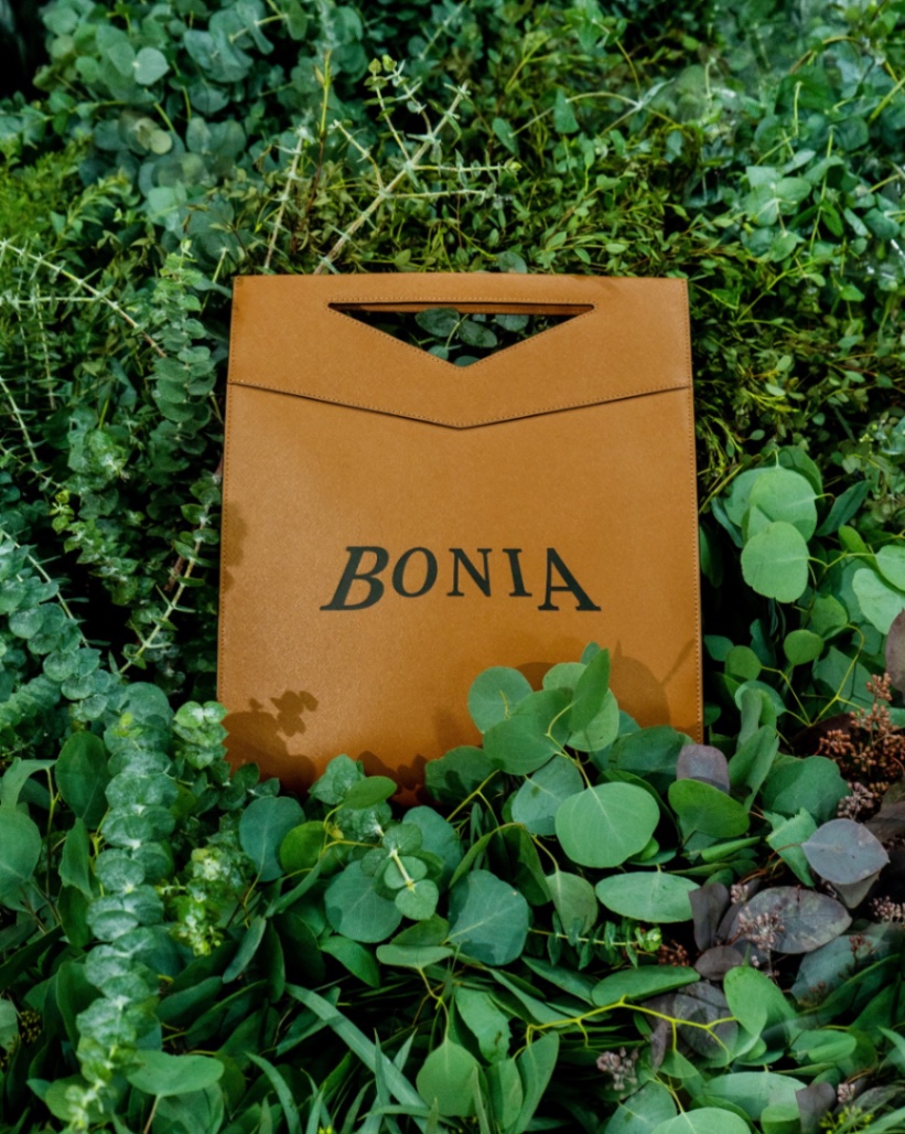 Paper bag outlet bonia